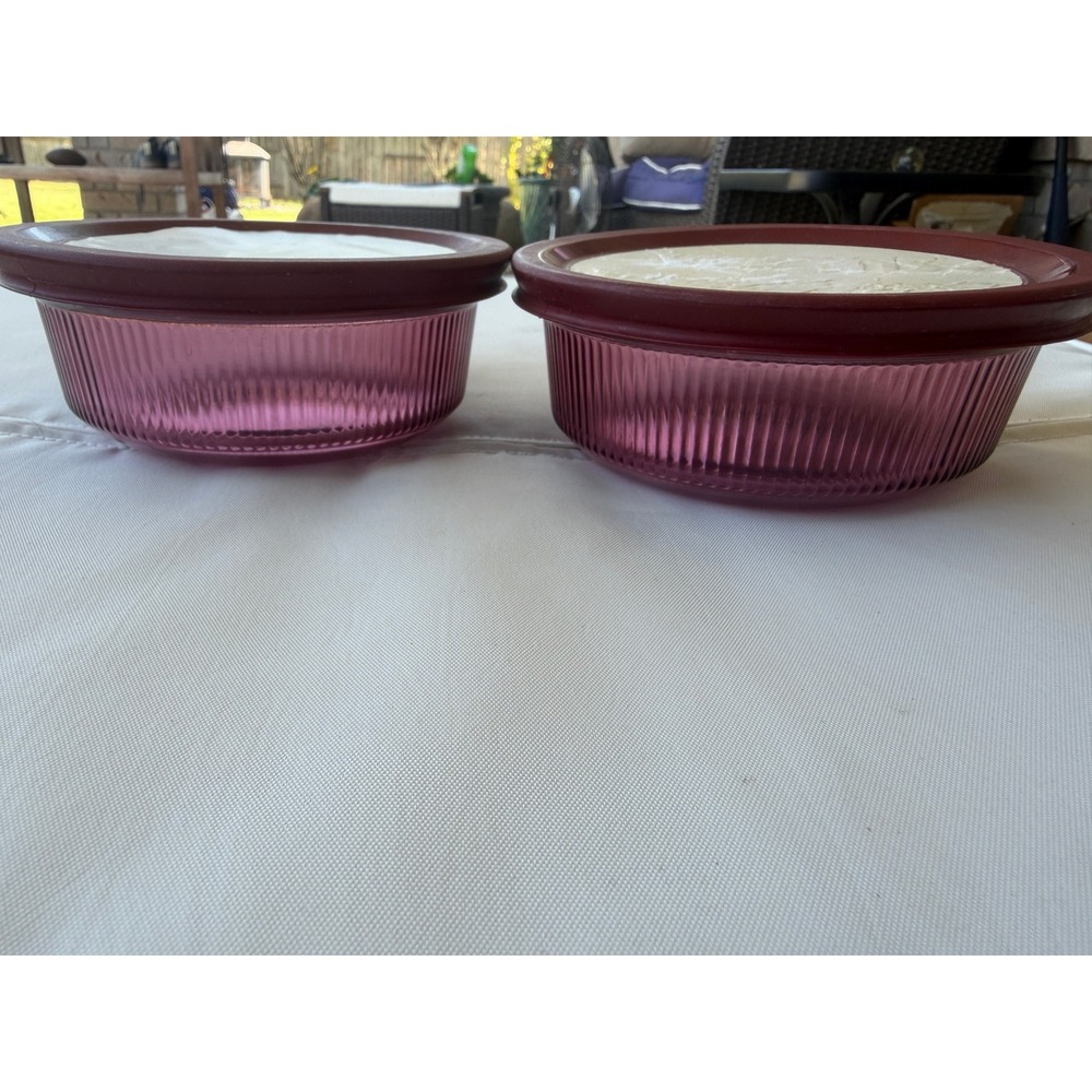 Set of 2 Corning Visions Cranberry Glass Ribbed Bowls 1 Pint C-16-B with Lids